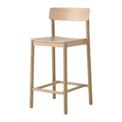 Taburete Betty TK13 Counter Chair 65 cm, Roble lacado*&Tradition
