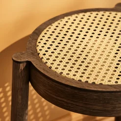Taburete con asiento de ratán Pal, roble oscuro*Northern Clearance