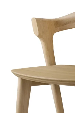Taburete de bar Bok, Roble lacado, 65 cm*Ethnicraft Hot