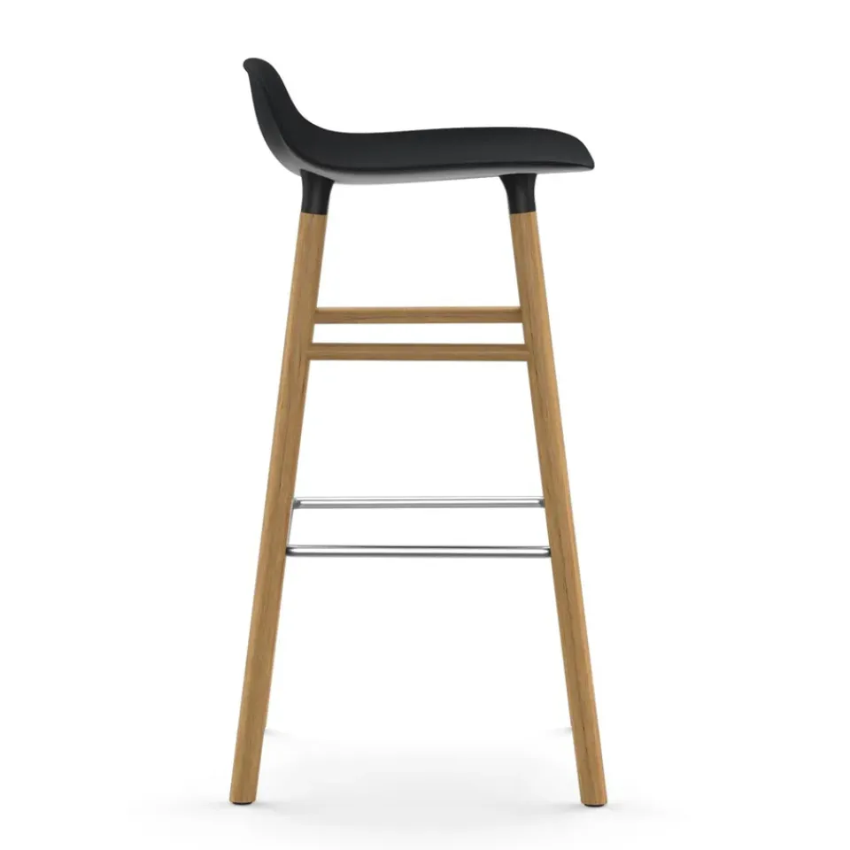 Taburete de bar con patas de roble Form ,*Normann Copenhagen Discount