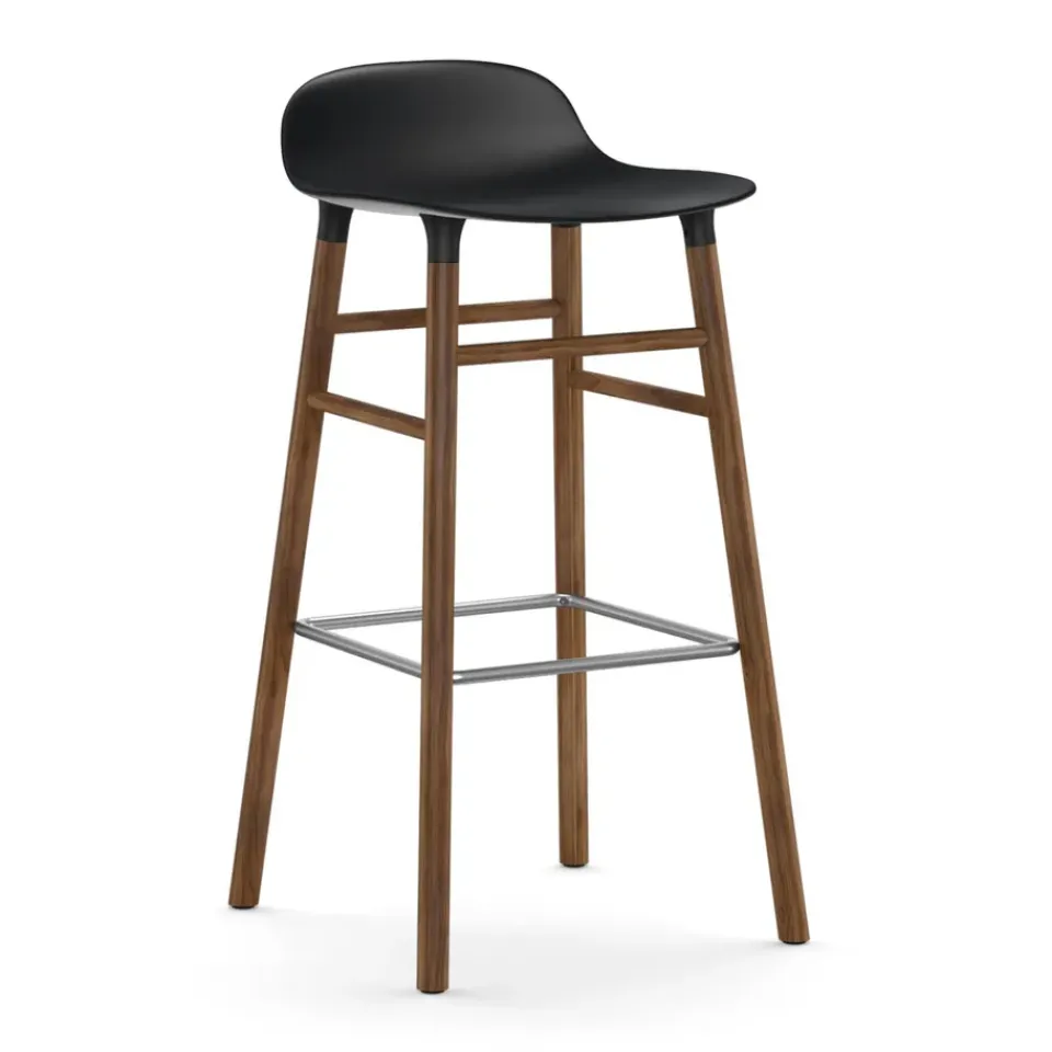 Taburete de bar con patas de nogal Form,*Normann Copenhagen Clearance