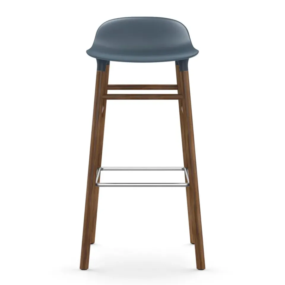 Taburete de bar Form Chair con patas de nogal,*Normann Copenhagen Outlet