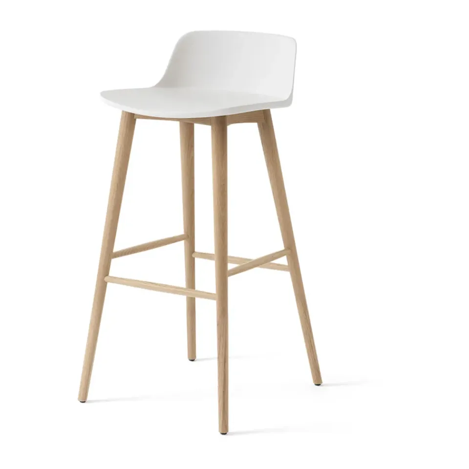 Taburete de barra Rely HW123 , Roble lacado en , 75 cm*&Tradition Hot