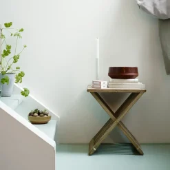 Taburete Fionia, teca*Fritz Hansen Hot
