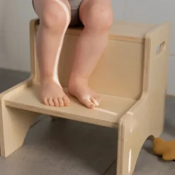 Taburete infantil Step Up, Abedul*Nofred Online