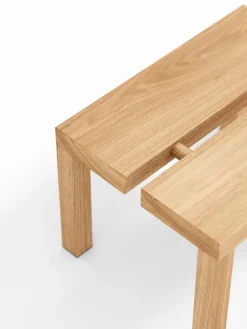 Taburete Peg pequeño 35x27,5x22 cm, Roble*MOEBE