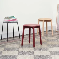 Taburete Soft Edge 72, Fall red-fall red bastidor de roble*HAY Best