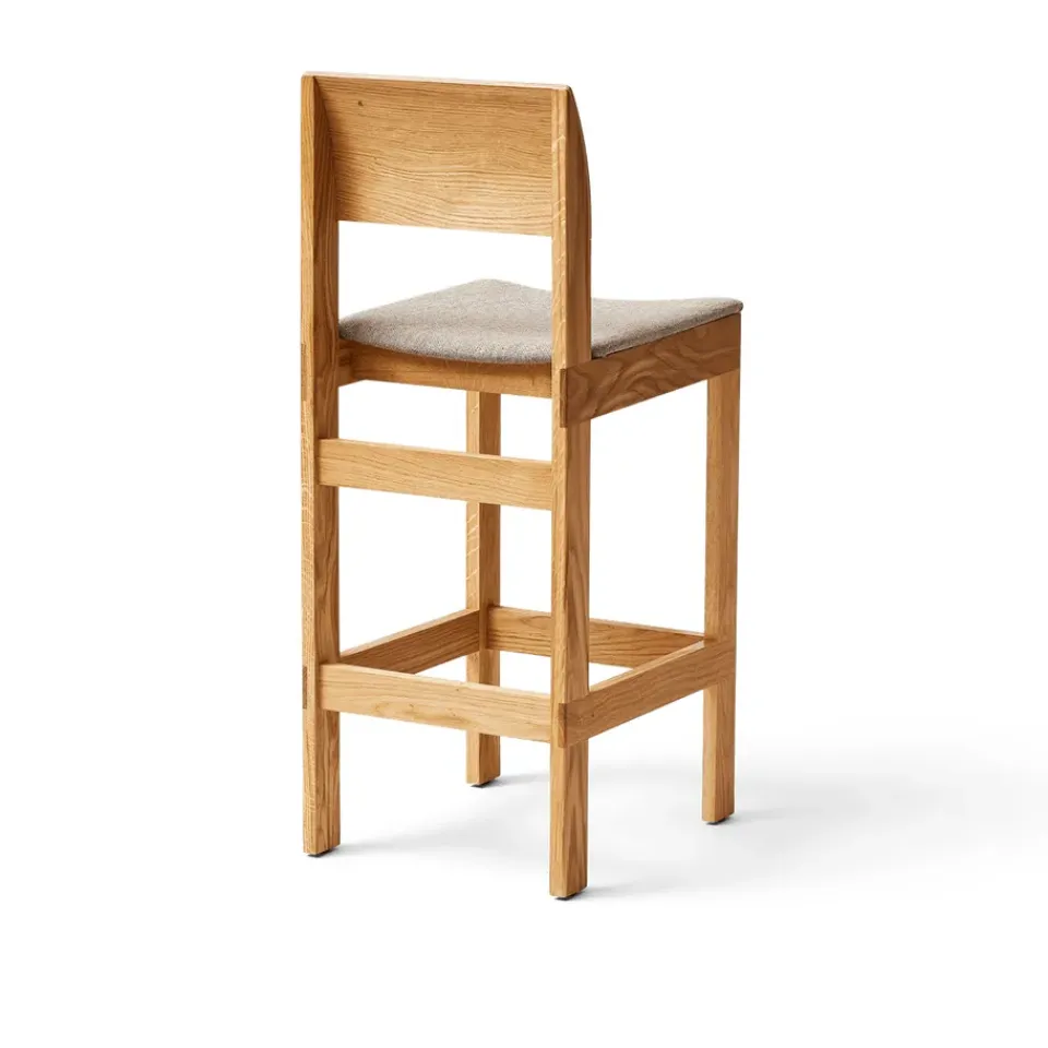 Taburete Sonder 65 cm, Roble-Hallingdal 65-0227*Form & Refine Online