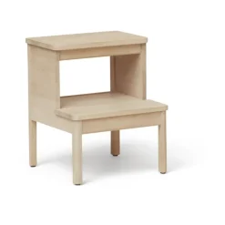 Taburete-escalera A line, Roble blanco*Form & Refine Sale