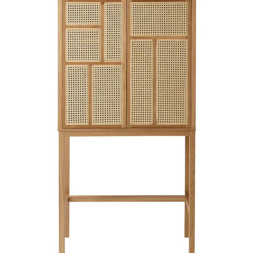 Vitrina Air, Roble, ratán*Design House Stockholm Online