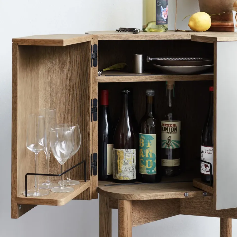 Vitrina bar con ruedas Loud , Roble ahumado*Northern Outlet